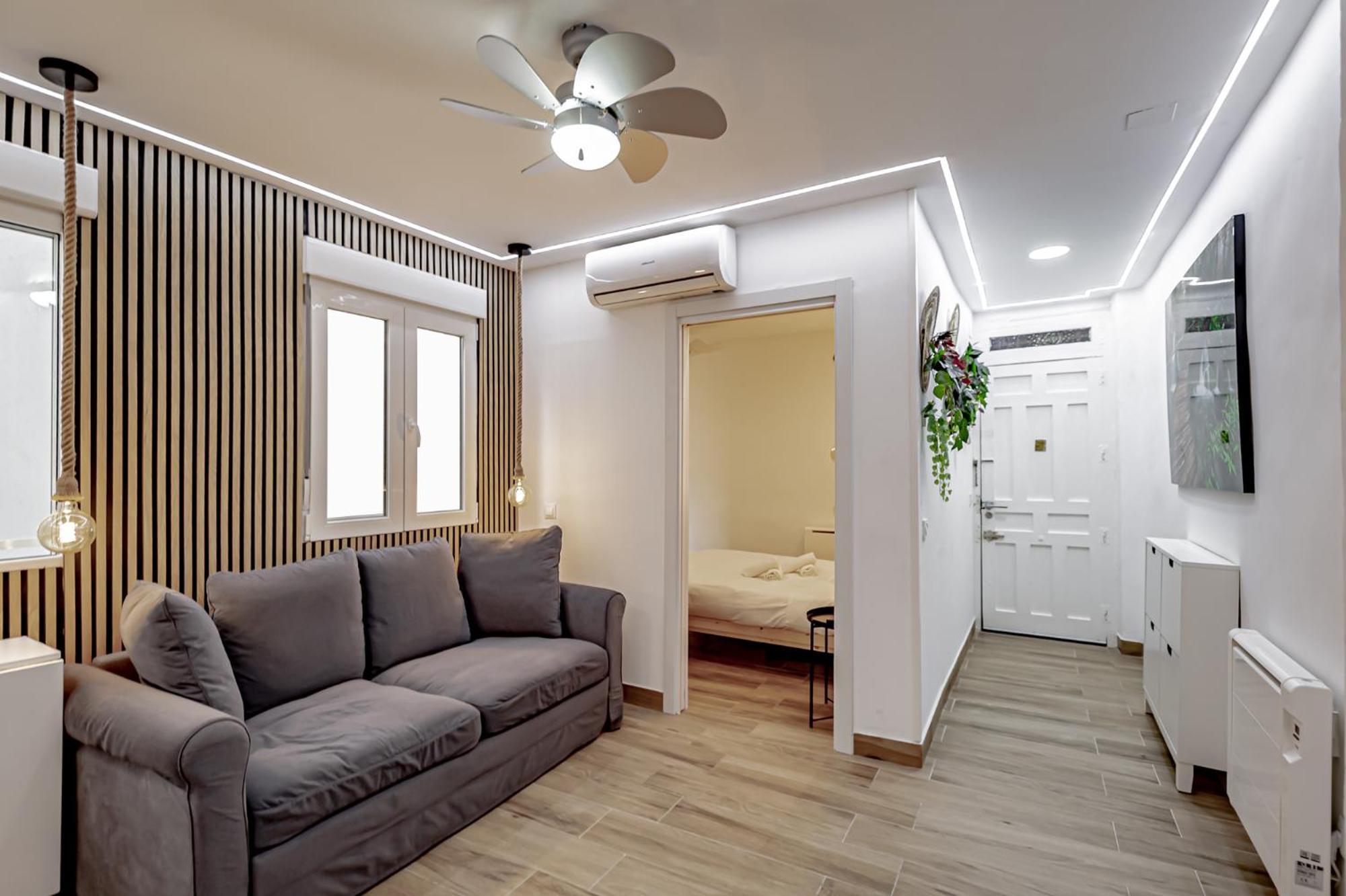 Apartamentos Estrecho Madrid Habitación foto